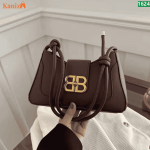 Premium Shoulder & Handbag | Elegant Minimalist Daily Bag